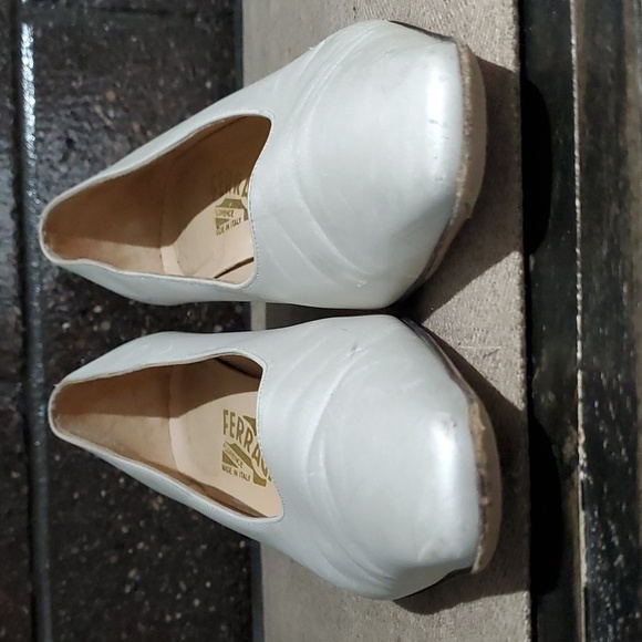 SALVATORE FERRAGAMO SILVER HEELS LEATHER SIZE 7 1/2 ARCHITECTURE ART DECO - Picture 7 of 15